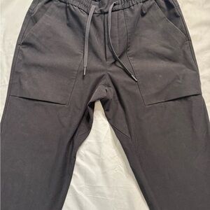 lululemon athletica Men's Charcoal Cargo Pants